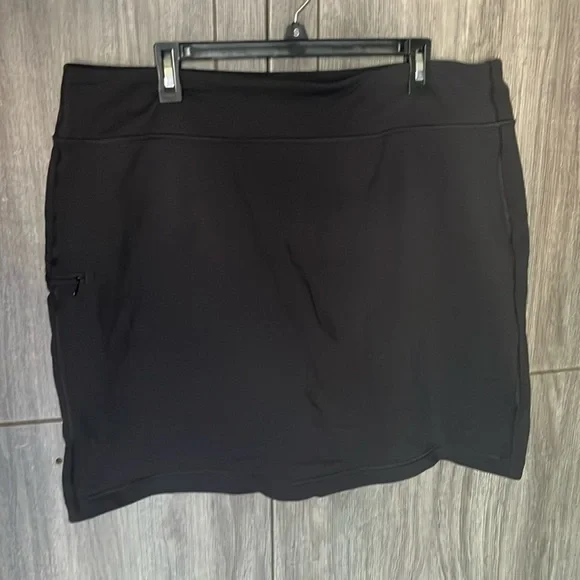 Duluth Trading Co Skirt Skort - Picture 2 of 14